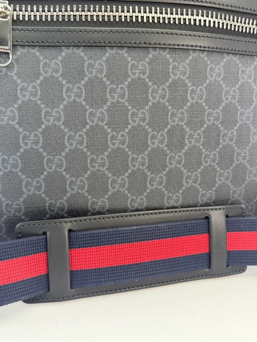 Authentic GUCCI Black GG Supreme Coated Canvas Flat Messenger Bag